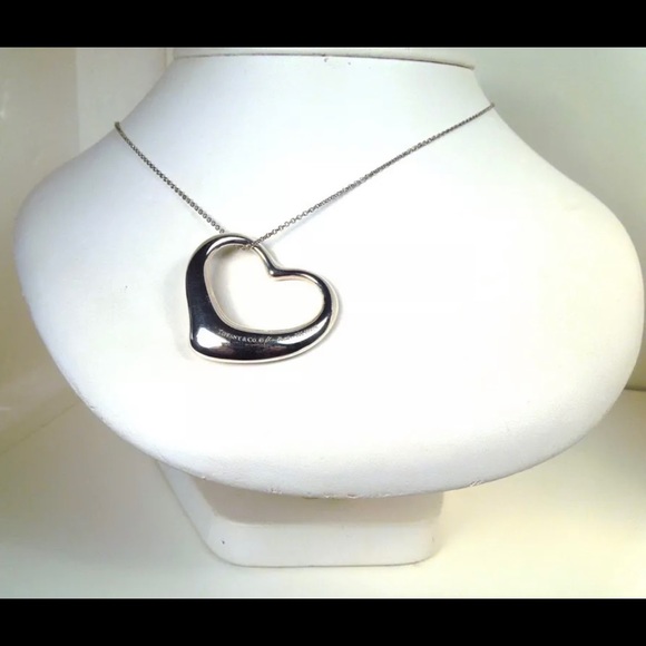 Tiffany&Co. TIFFANY LG PERETTI OPEN HEART NECKLACE - Picture 4 of 5